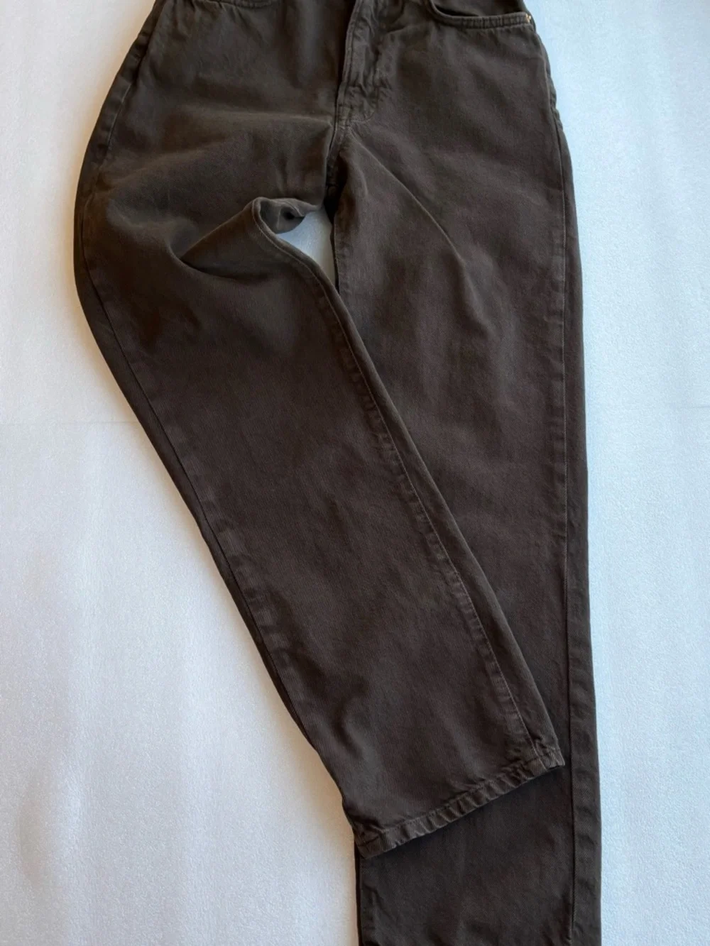Zara Straight Leg Jeans in Dark Brown - Picture 2 of 13